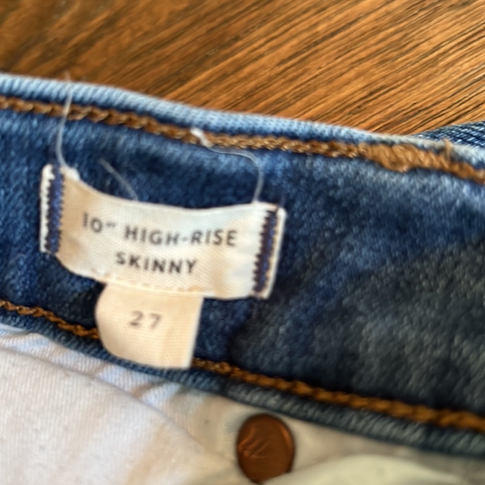 Madewell 10” High Rise Skinny Jeans - Picture 4 of 6